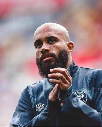 6000万镑！曼联抢人突遭热刺截胡？主帅变心引爆天价争夺战